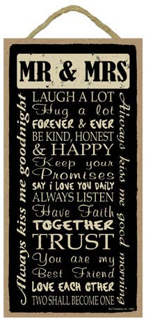 Mr & Mrs Wood Sign