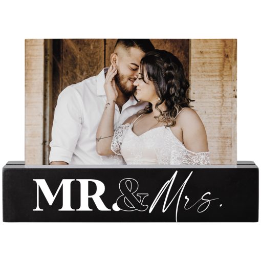 Mr & Mrs Photo Bar