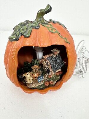 Boyds Bradley Boo Bear w/Spooks..Tricks or Treats Figurine