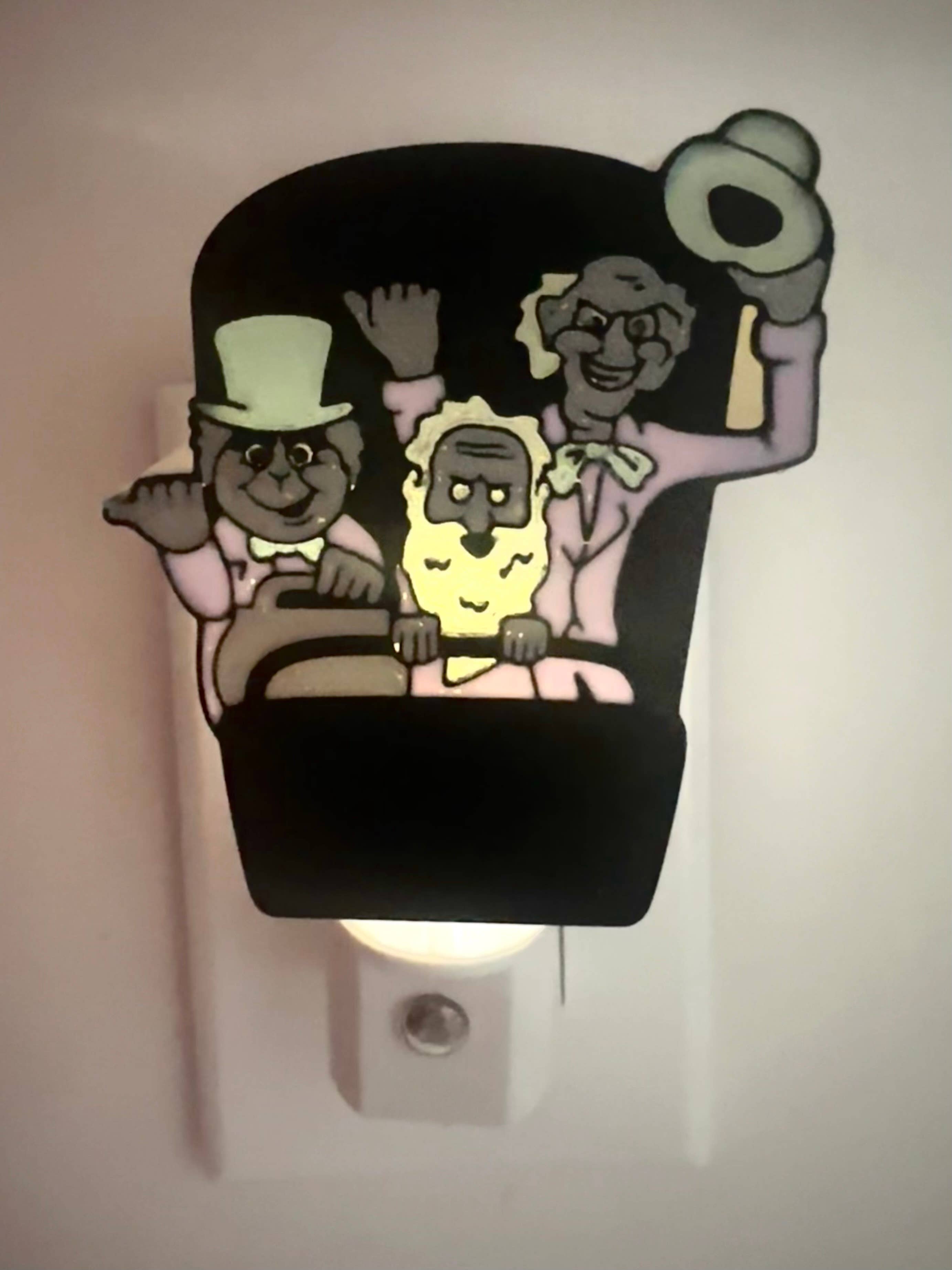 Halloween Haunted Mansion Hitchhiking Ghost Night Light