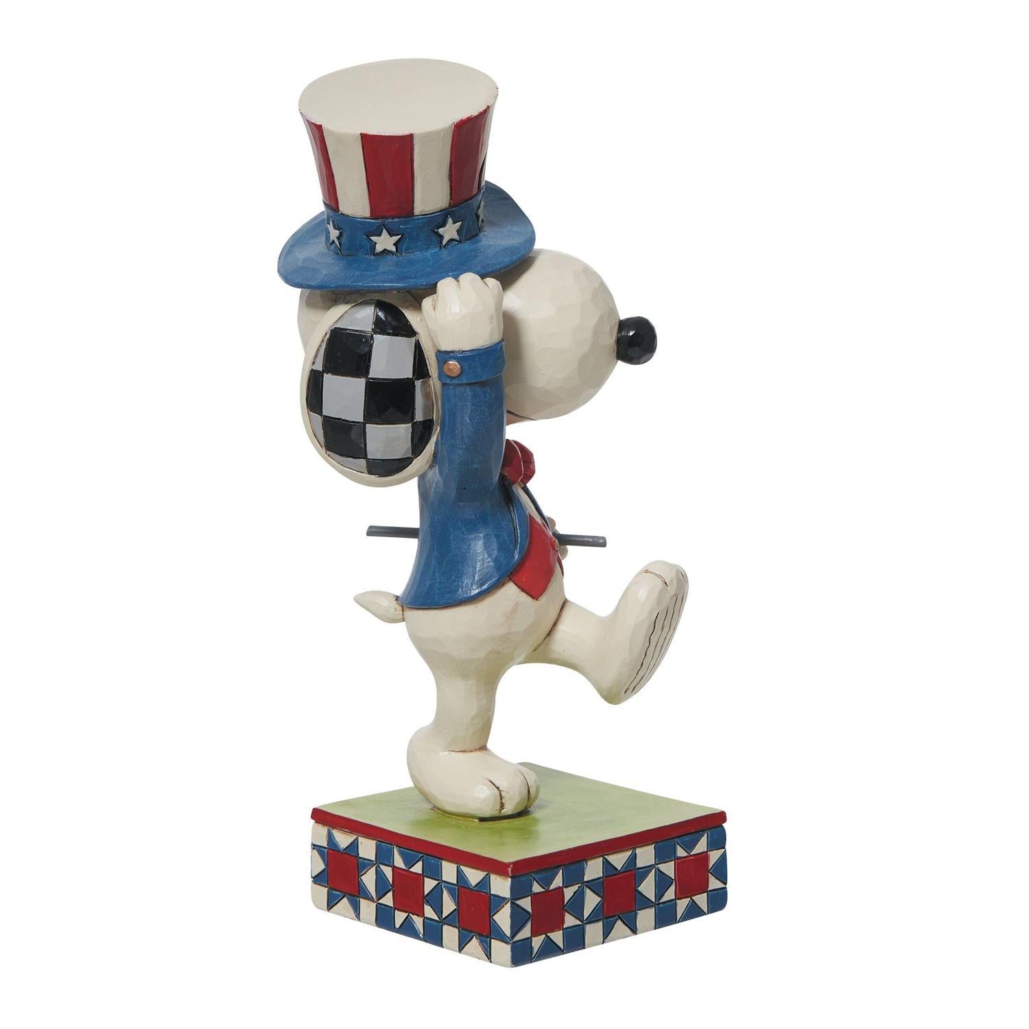 Marching with Glory Jim Shore Snoopy Figurine