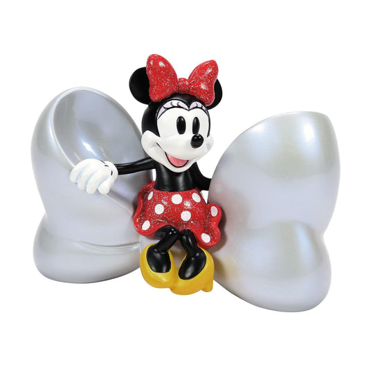 D100 Minnie Mouse w/Iconic Bow Figurine