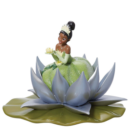 D100 Tiana w/Iconic Lily Pad Figurine