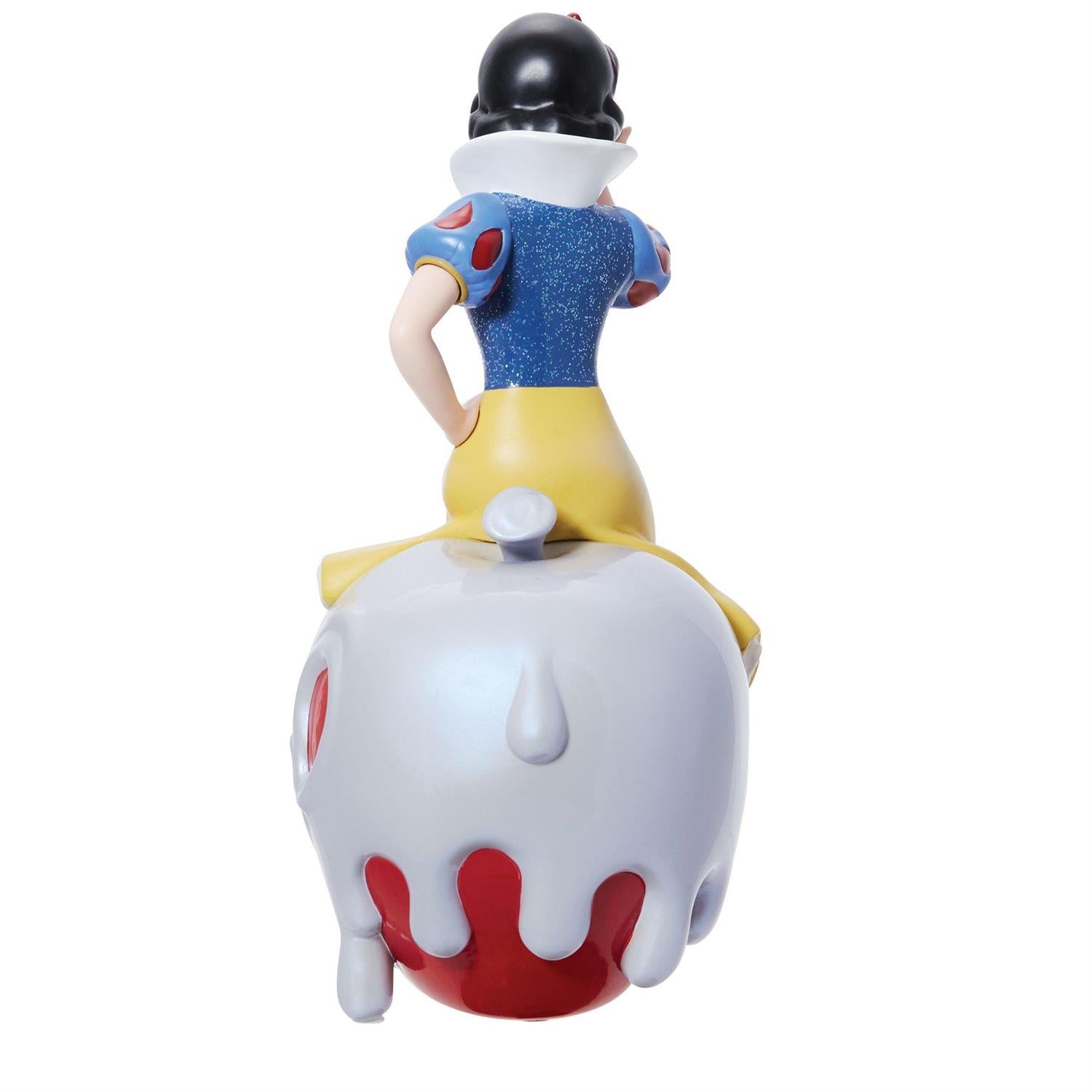 D100 Snow White w/Iconic Poison Apple Figurine