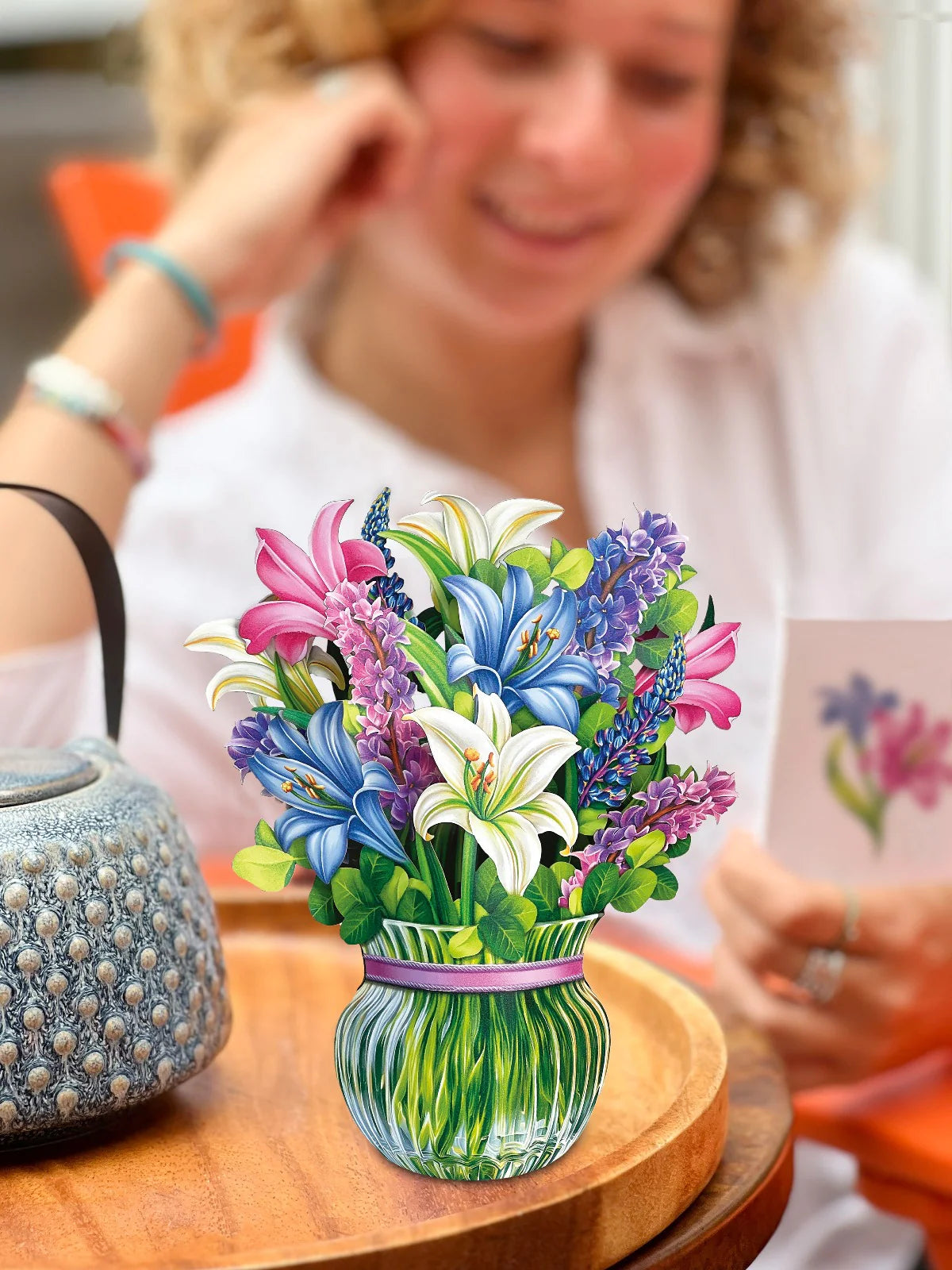Mini Lilies & Lupines FreshCut Paper - Pop Up Flower Bouquet
