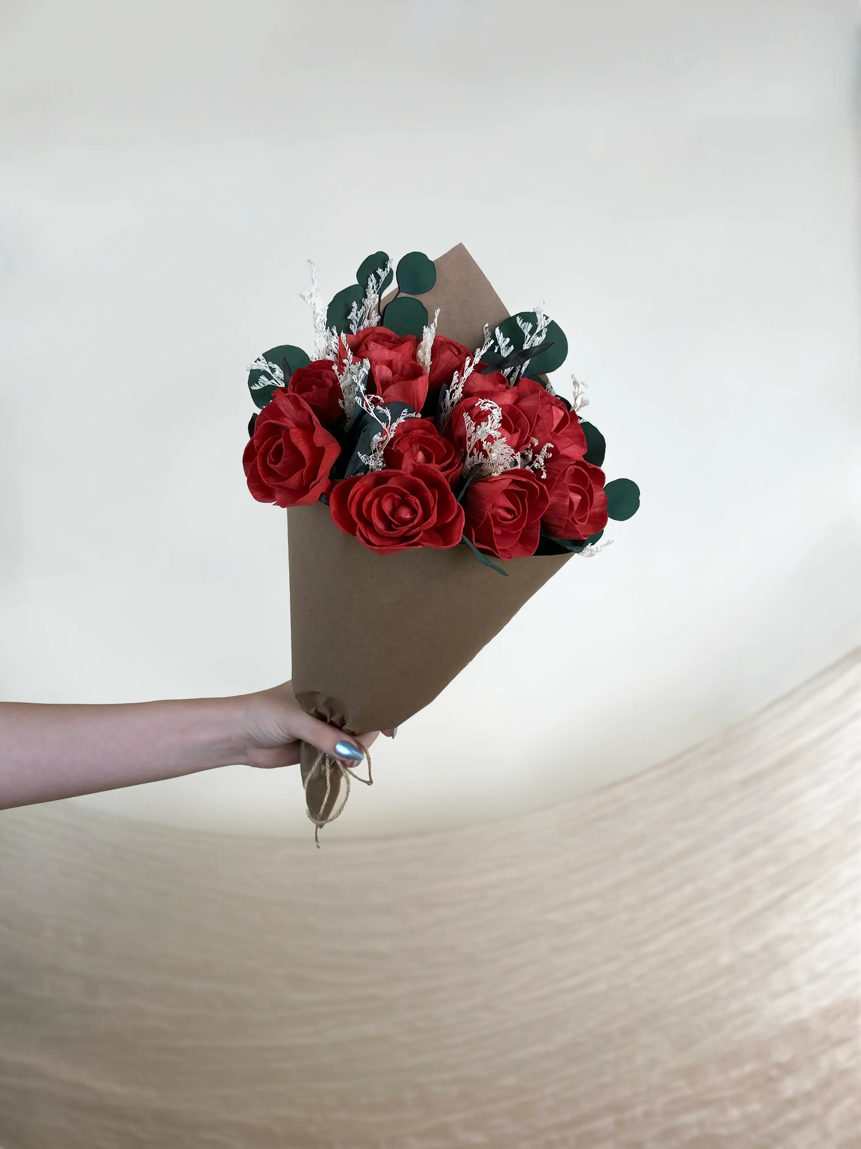 Large Red Rose Deluxe Bouquet