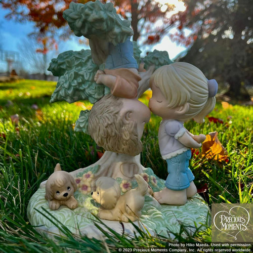 Precious Moments I Love Hanging With You Figurine