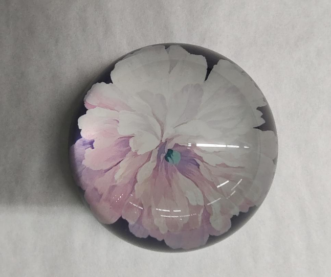 Pink/White Flower Paperweight