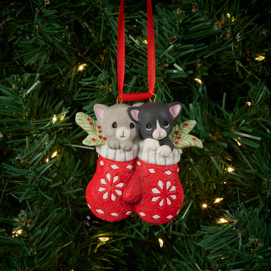 Wishing You A Warm & Cozy Christmas Precious Moments Ornament