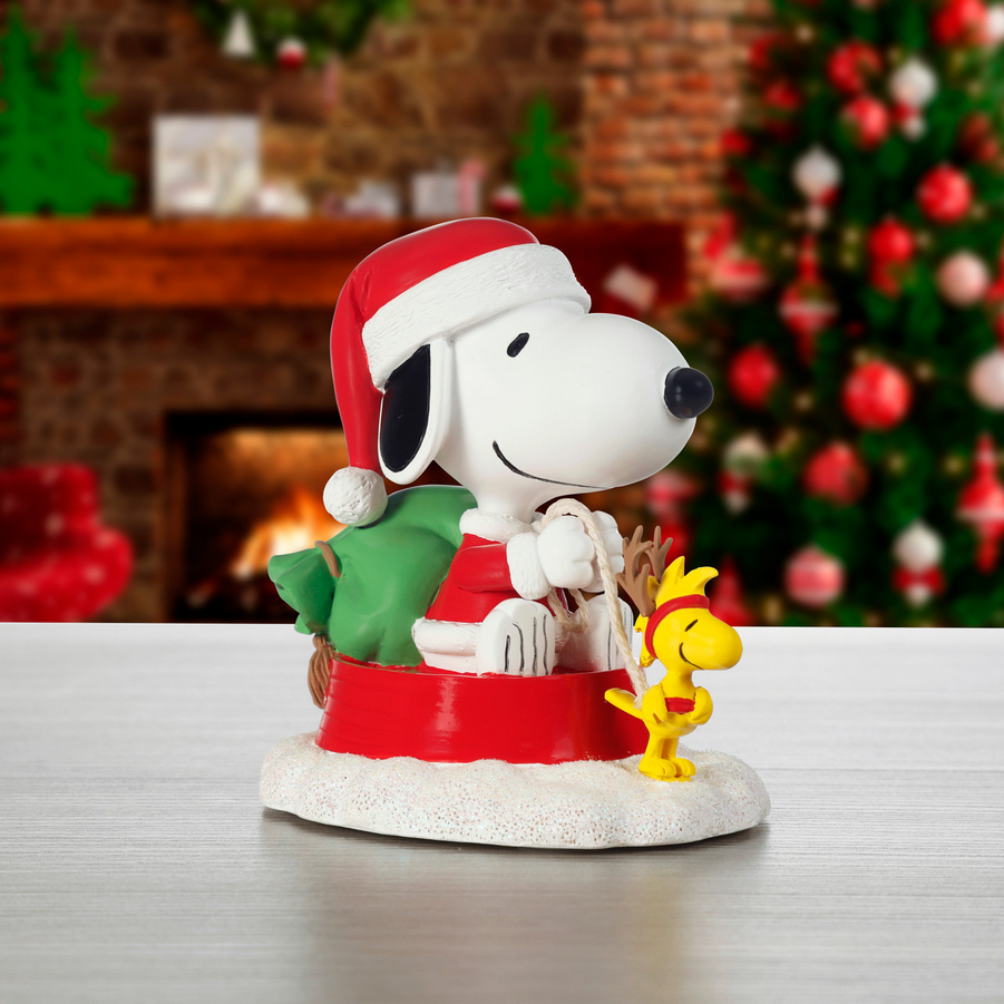 Merry Snoopy Christmas Precious Moments Figurine