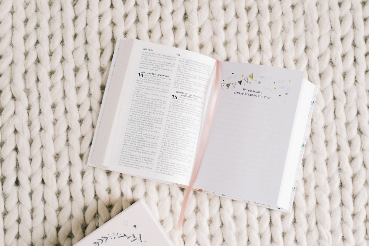 Kept In My Heart - A Keepsake For Baby KJV Bible