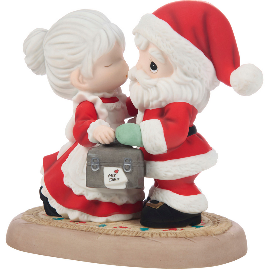A Magical Kiss-Mas Eve Night Precious Moments Figurine