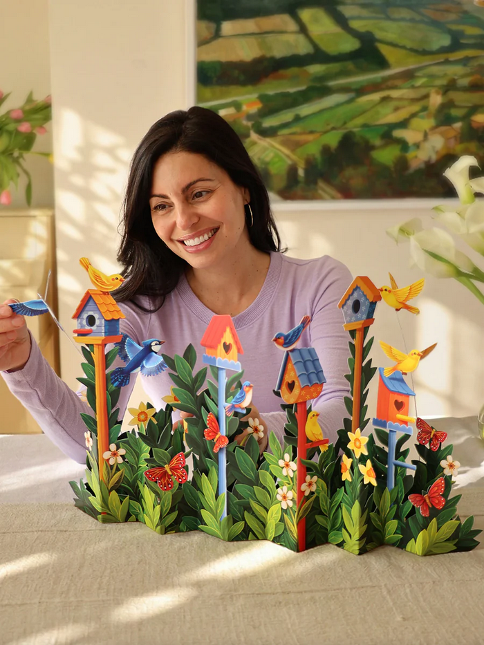 Birdhouse Garden FreshCut Paper Pop-Up Scene