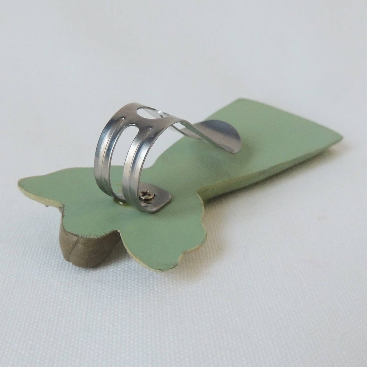 Guardian Angel Sculpted Visor Clip