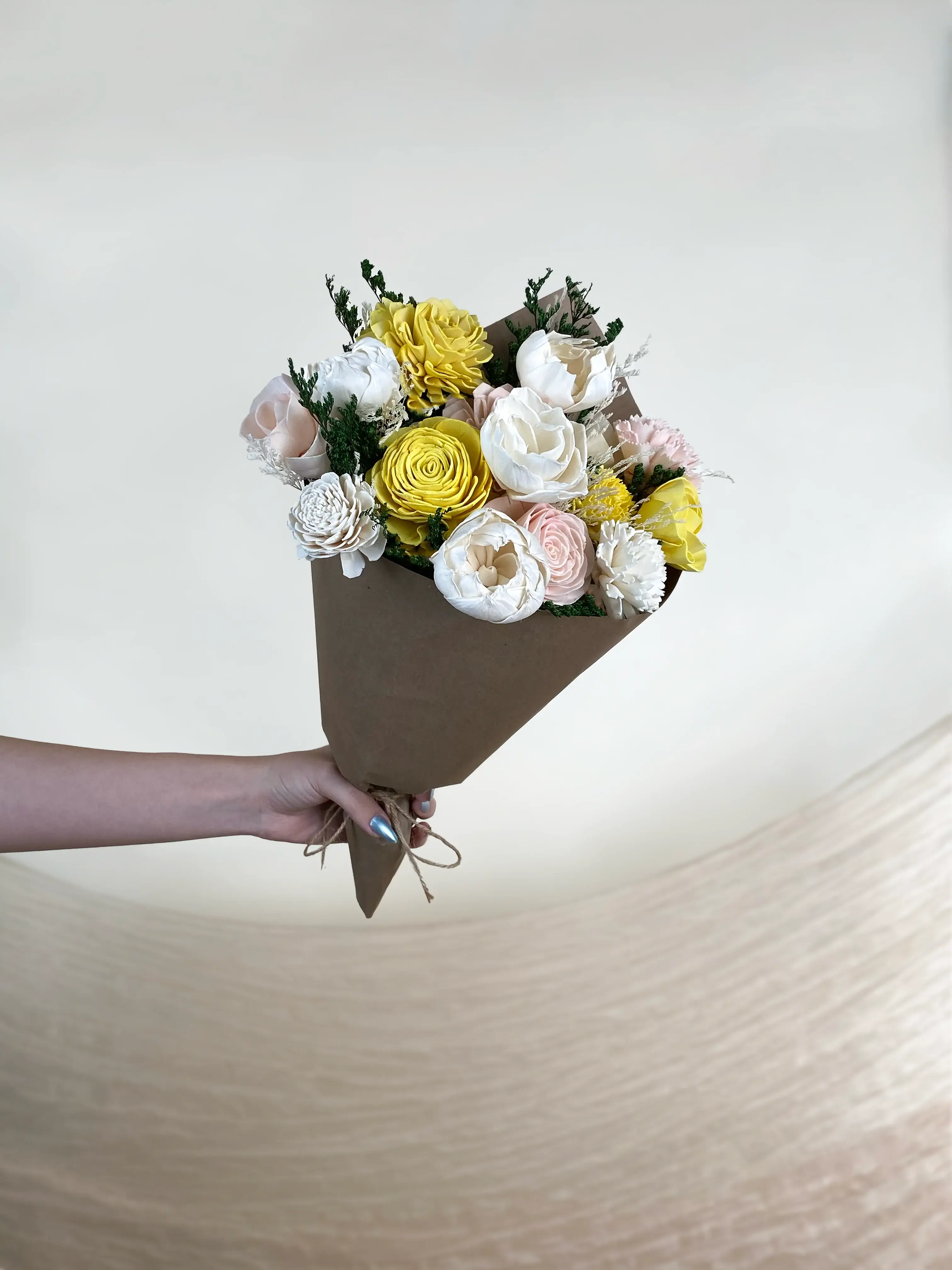 Large Yellow Deluxe Bouquet