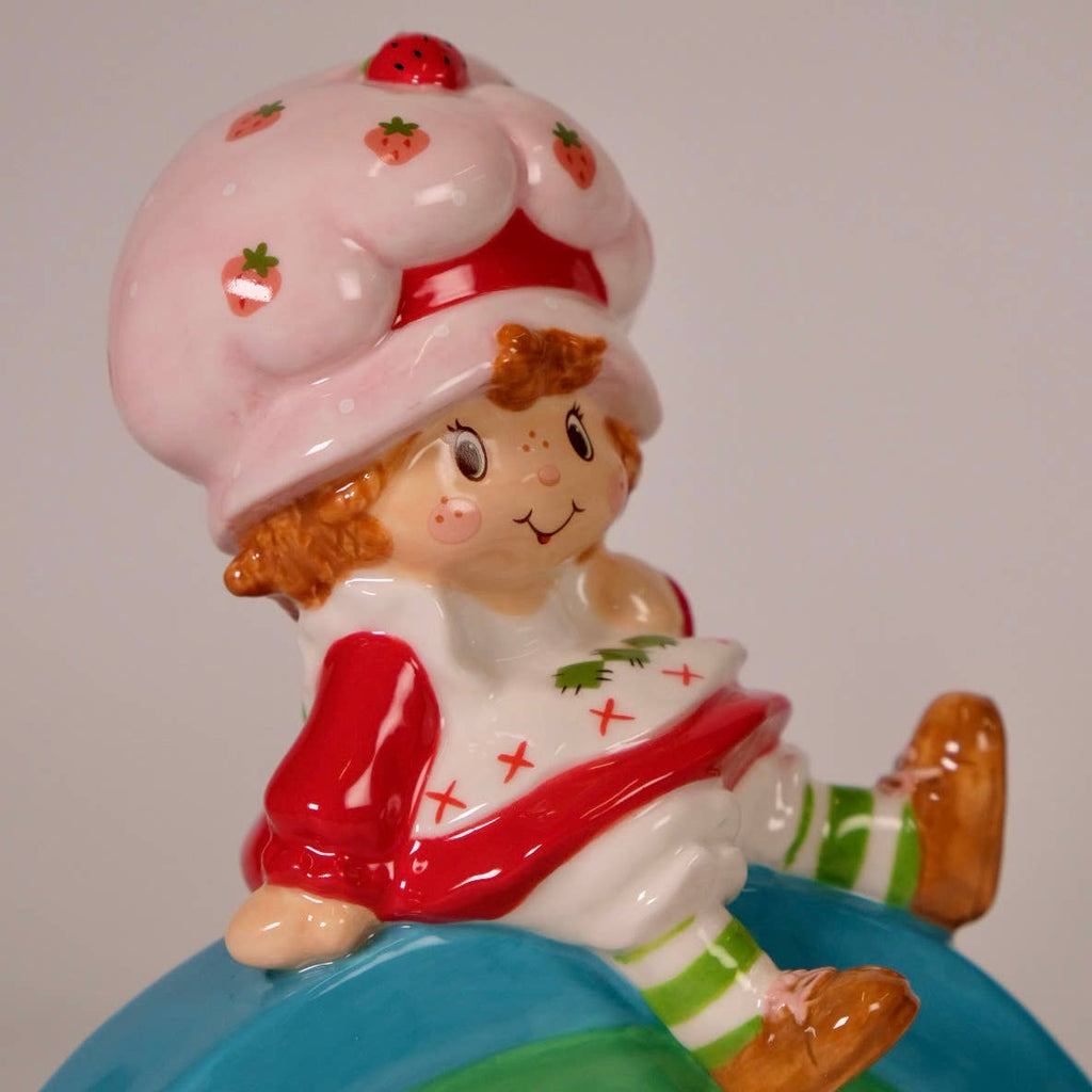 STRAWBERRY SHORTCAKE Very Sunshine Delight Figurine