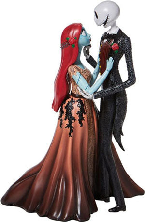 Disney Showcase Jack & Sally Couture de Force Figurine
