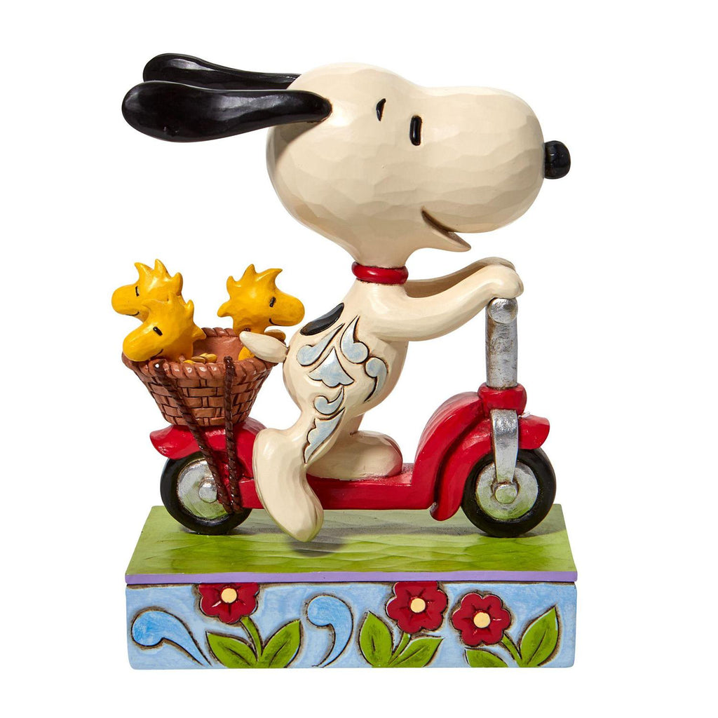 Peanuts by Jim Shore Snoopy Scootin Around