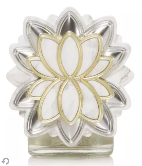 Yankee Scentplug Marble Magnolia w/ Light Sensor Diffuser
