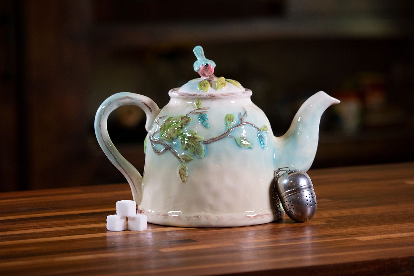 Woodcut Farmhouse Teapot