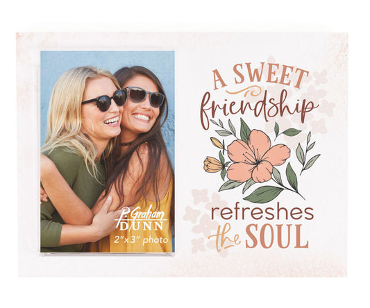 A Sweet Friendship Refreshes The Soul Photo Frame